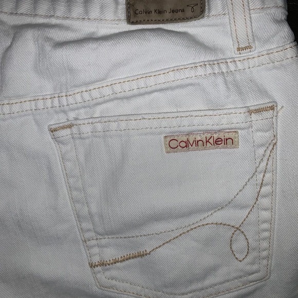Calvin Klein jean shorts - Picture 7 of 9